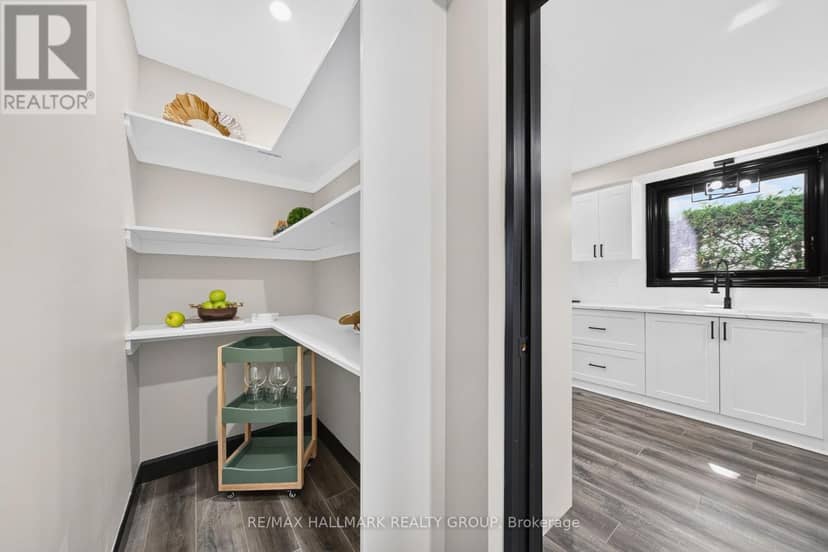 1647 Boyer Road — photo 16 of 40