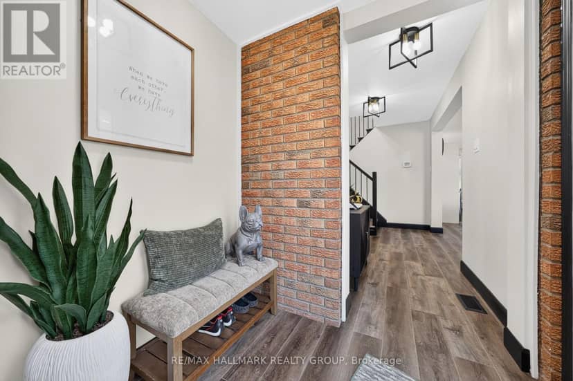 1647 Boyer Road, Ottawa, photo 3