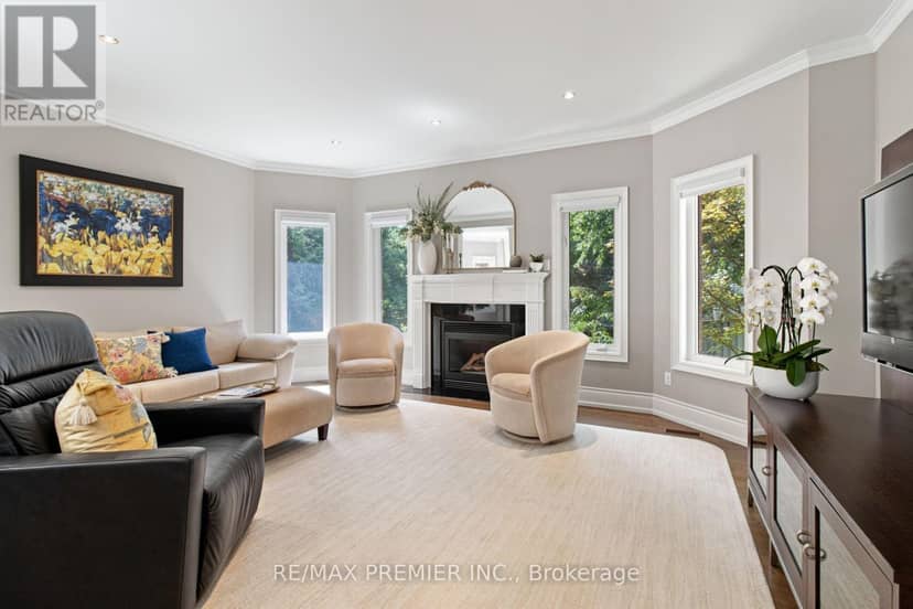 19 Stockdale Crescent — photo 16 of 40