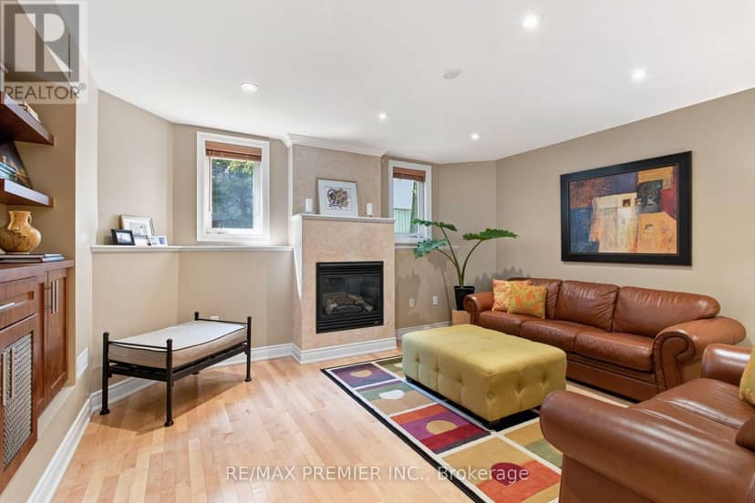 19 Stockdale Crescent — photo 38 of 40