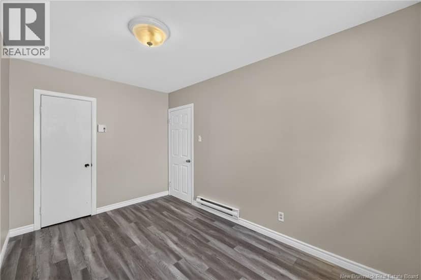 89 Douglas Avenue — photo 24 of 40