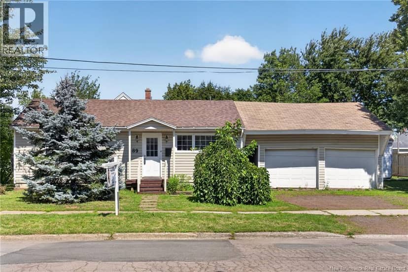 89 Douglas Avenue — photo 1 of 40