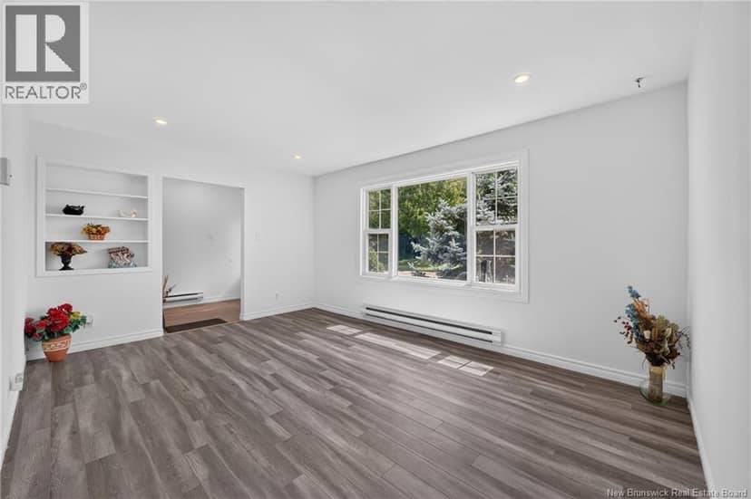 89 Douglas Avenue — photo 12 of 40