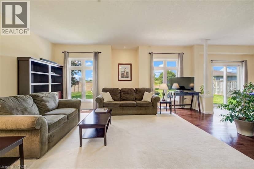64 KROPF Drive, Baden, photo 6
