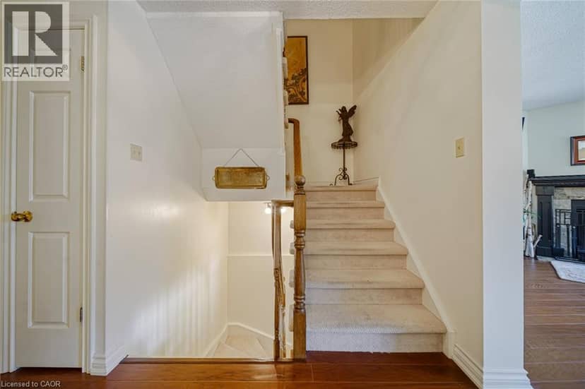 30 OSLER Drive Unit# 25 — photo 14 of 40