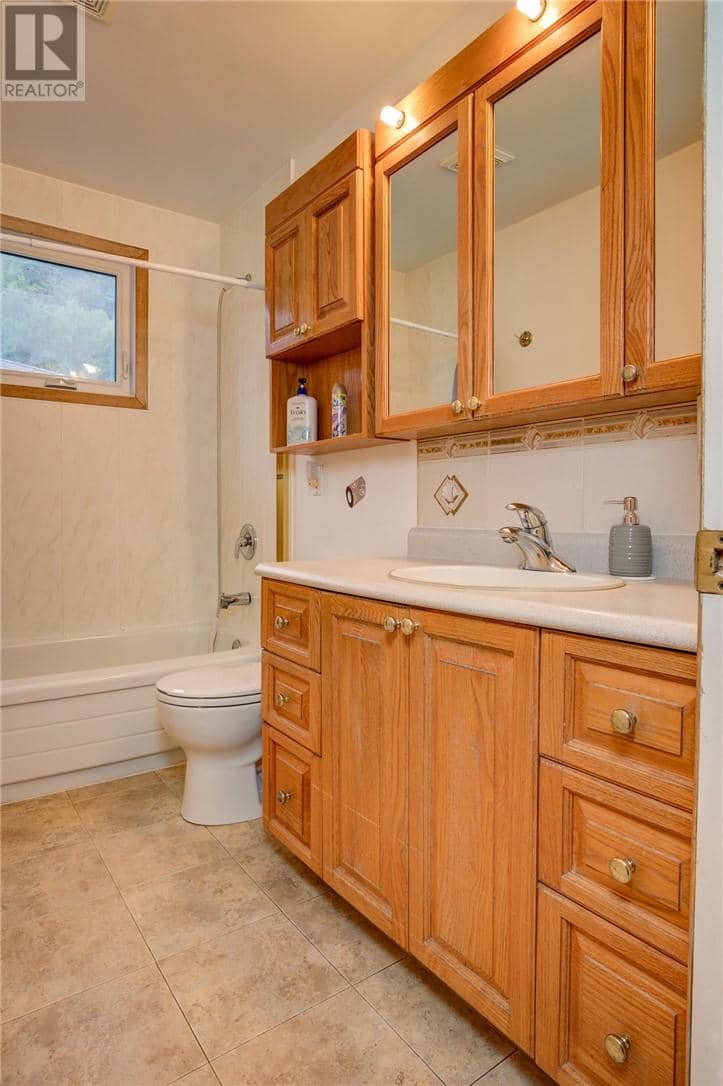 102 Ash Street — photo 13 of 20