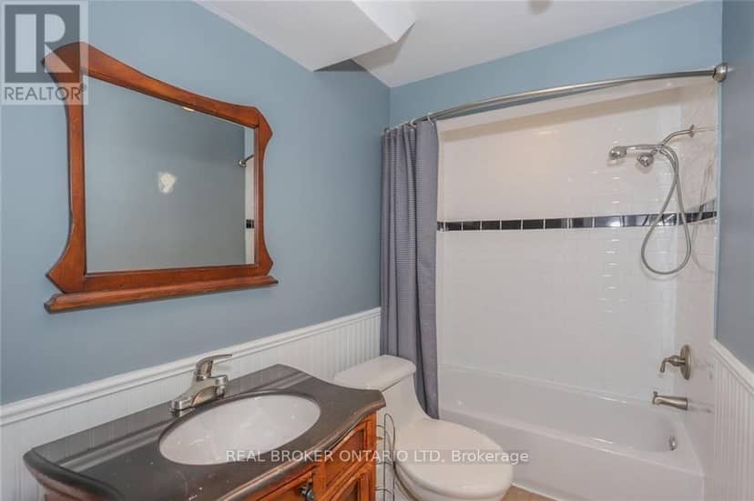 153 Hale Street — photo 11 of 28