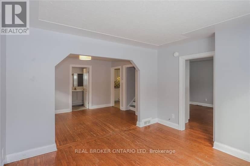 153 Hale Street — photo 17 of 28