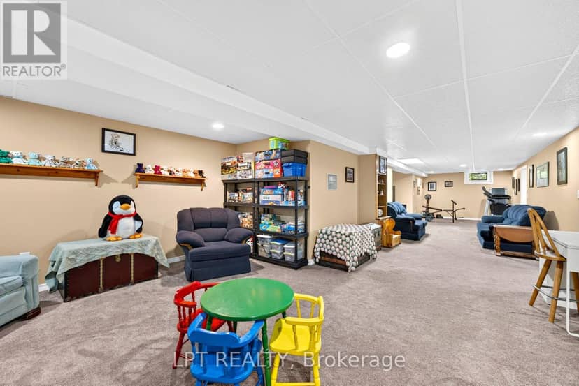 10011 Jenna Road — photo 32 of 40