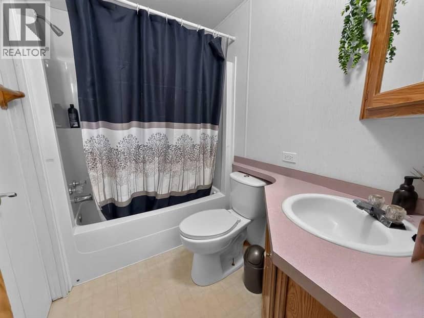104203 Range Road 170 — photo 19 of 33