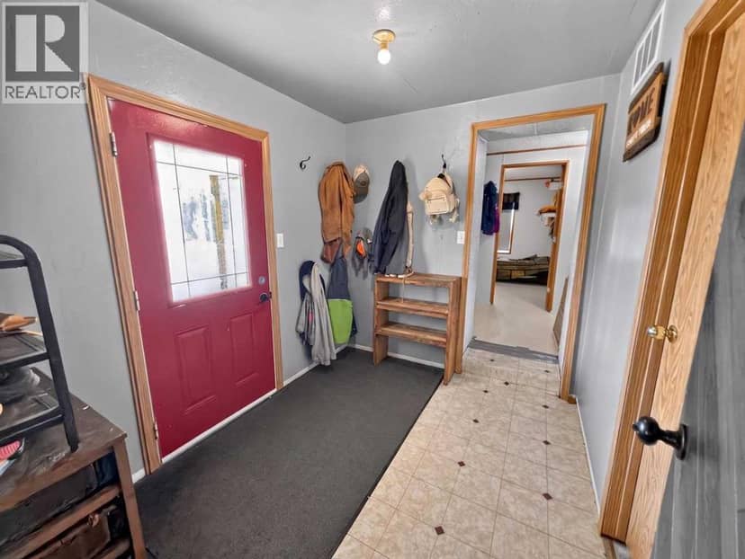 104203 Range Road 170 — photo 17 of 33