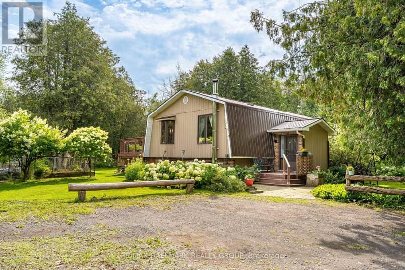 1184 Derry Side Road — photo 1 of 40