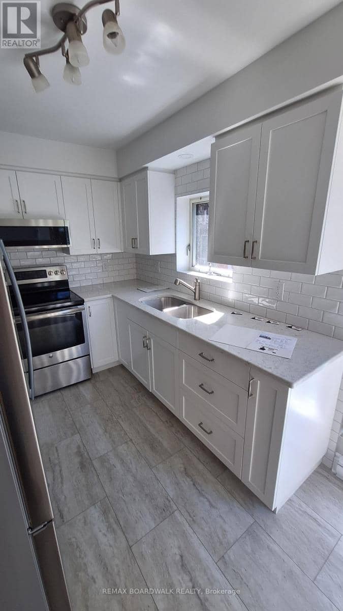 206 - 330 Centrum Boulevard, Ottawa, photo 5