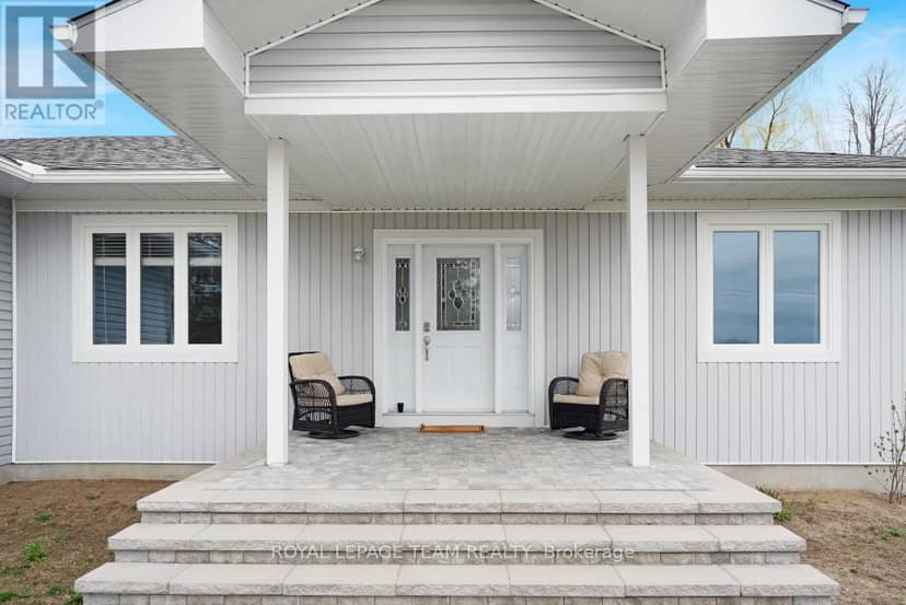 986 South Gower Drive — photo 4 of 37