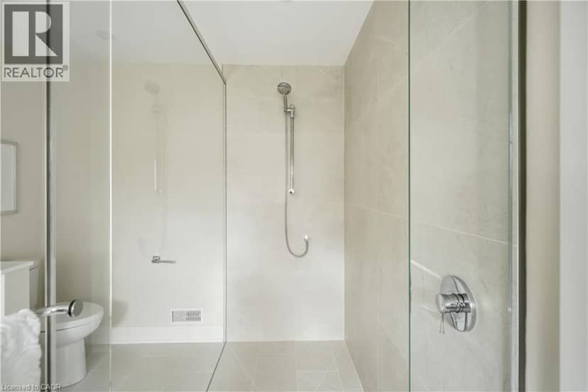 4 MERITAGE Lane — photo 28 of 40