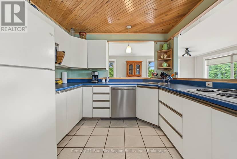 5065 Highway 11 N — photo 17 of 40