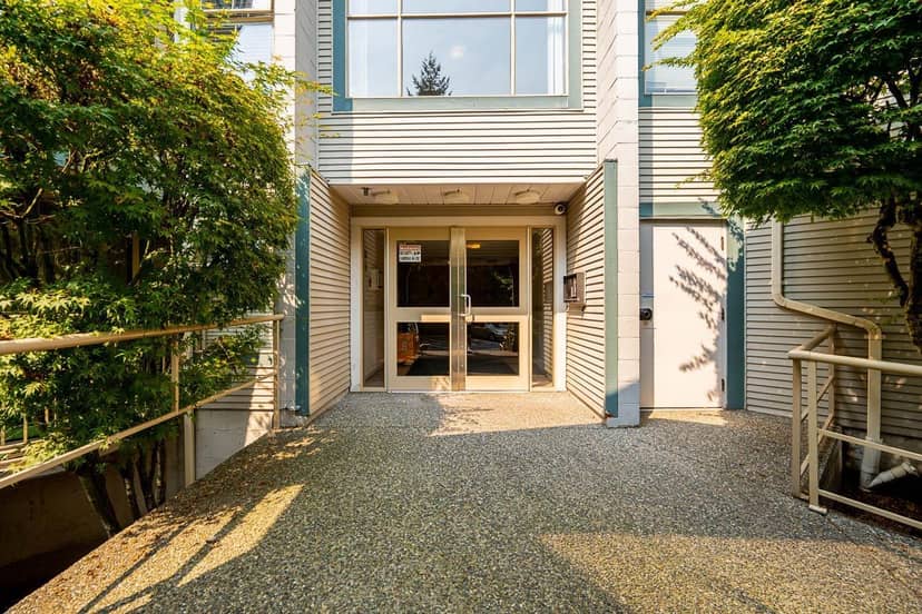105 10743 139 STREET, Surrey, photo 3