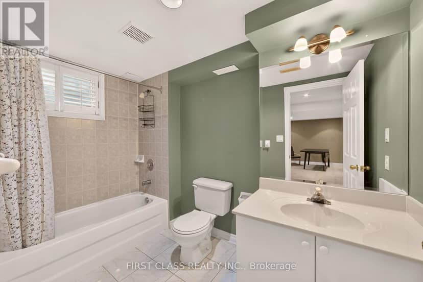 30 Ritter Crescent — photo 37 of 40