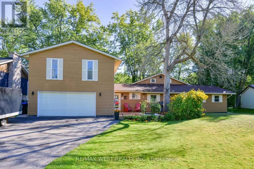 3587 Lauderdale Point Crescent — photo 1 of 26