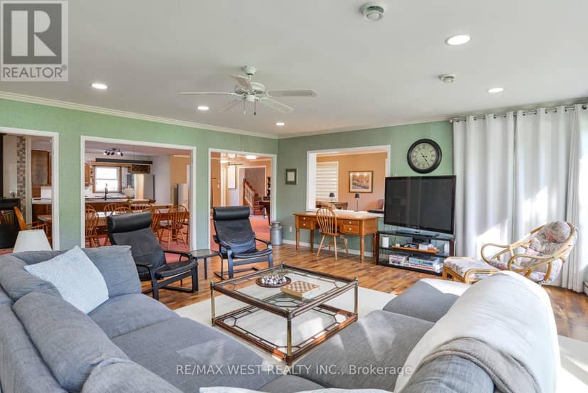 3587 Lauderdale Point Crescent — photo 4 of 26