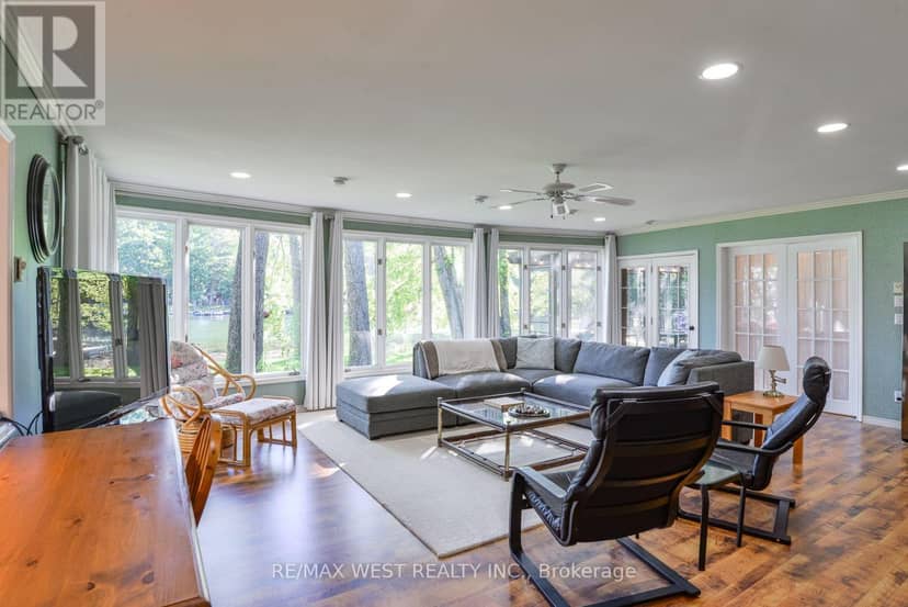 3587 Lauderdale Point Crescent — photo 5 of 26