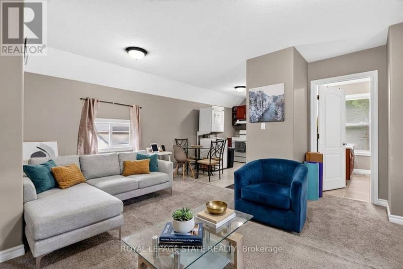 221 Grand River Avenue — photo 19 of 36