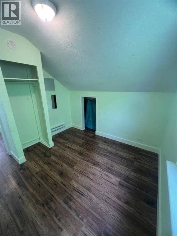 712 9 Avenue S — photo 22 of 26