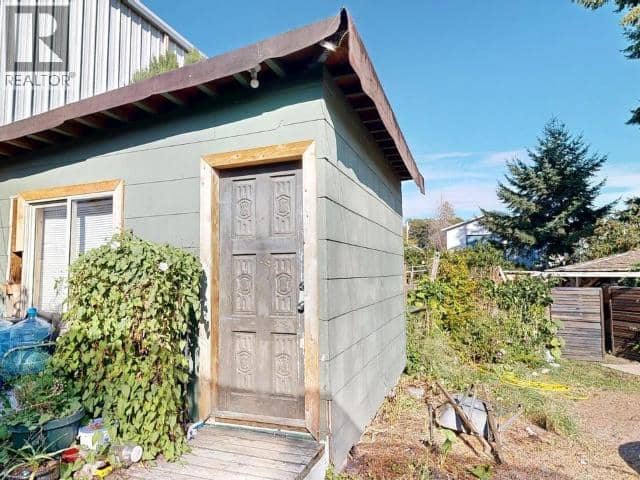 4474 JOYCE AVE, Powell River, photo 2