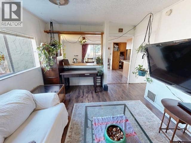 4474 JOYCE AVE, Powell River, photo 4