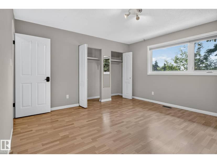 14703 58 Ave NW — photo 23 of 40