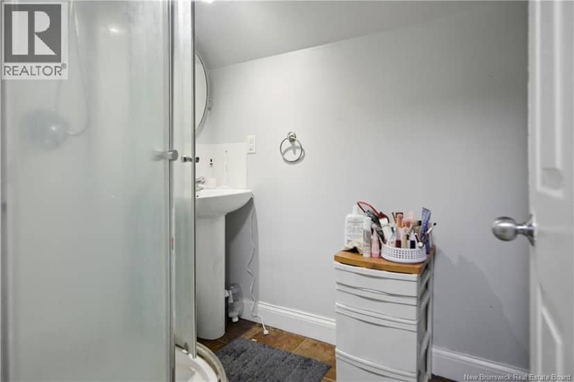 173 Maple Street — photo 15 of 29