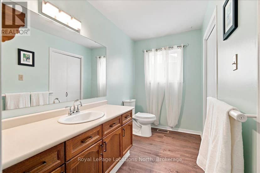 6 Royal Beech Drive — photo 16 of 38