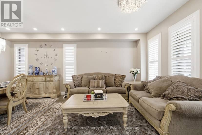 26 Sunderland Meadows Drive — photo 12 of 35