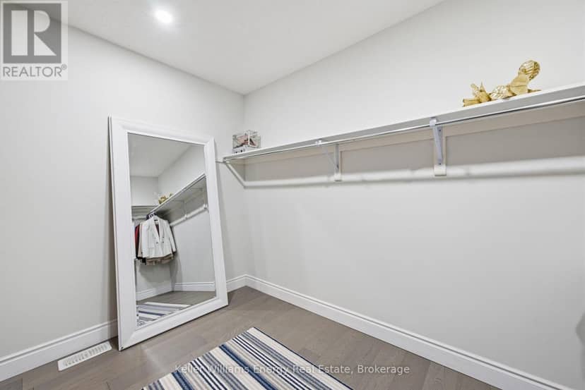 26 Sunderland Meadows Drive — photo 23 of 35