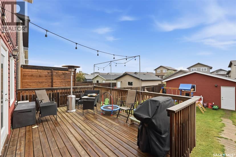 518 Klassen CRESCENT — photo 32 of 40