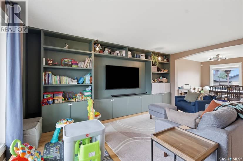 518 Klassen CRESCENT — photo 7 of 40