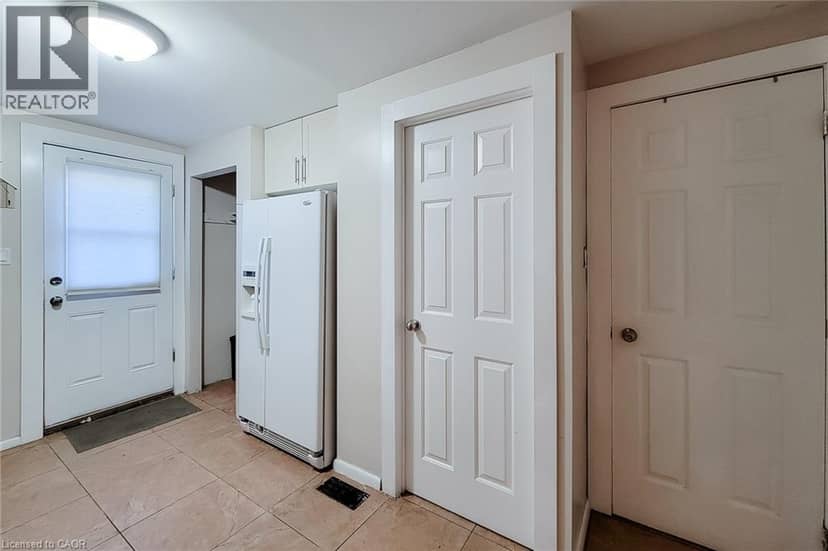 1 VERA Court — photo 32 of 40