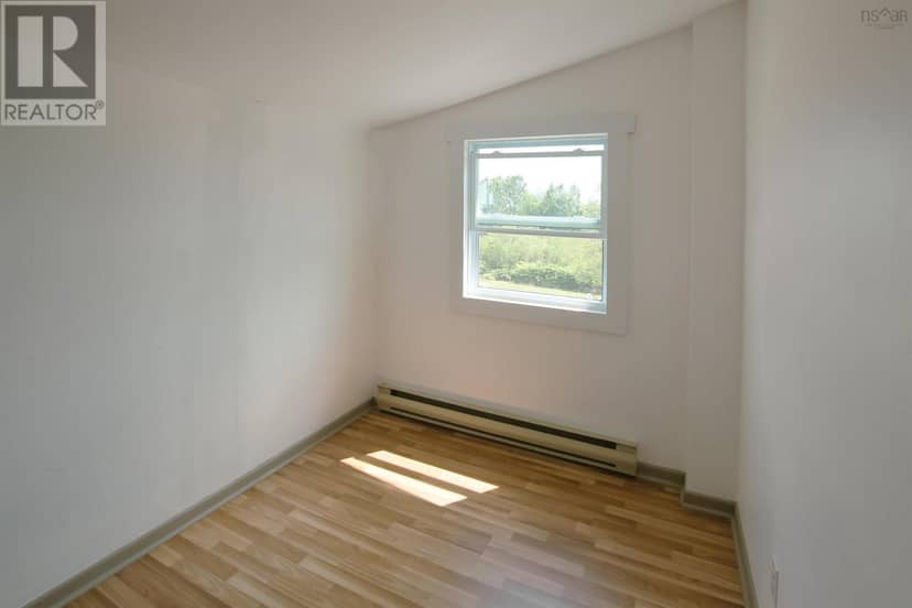 6452 Highway 3 — photo 12 of 35