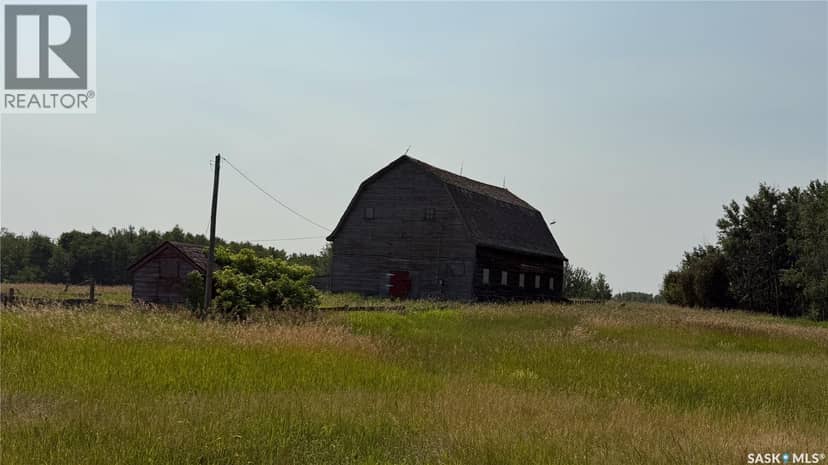Turtleford Acreage. — photo 16 of 40