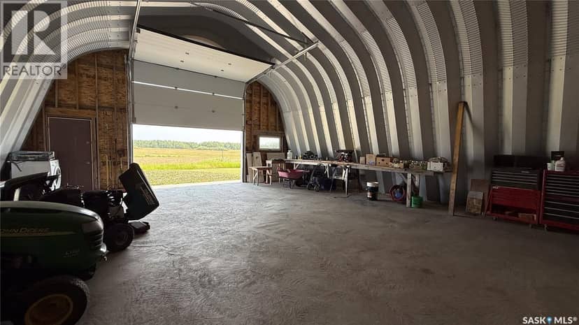 Turtleford Acreage. — photo 2 of 40