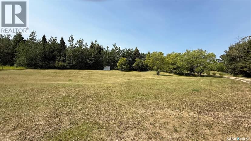 Turtleford Acreage. — photo 27 of 40