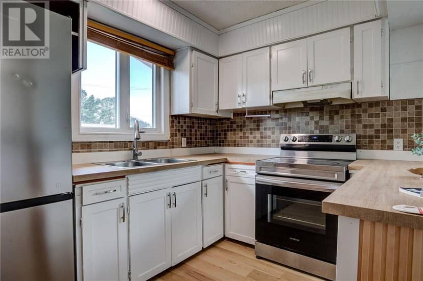 60 Charlotte, Chelmsford, photo 7