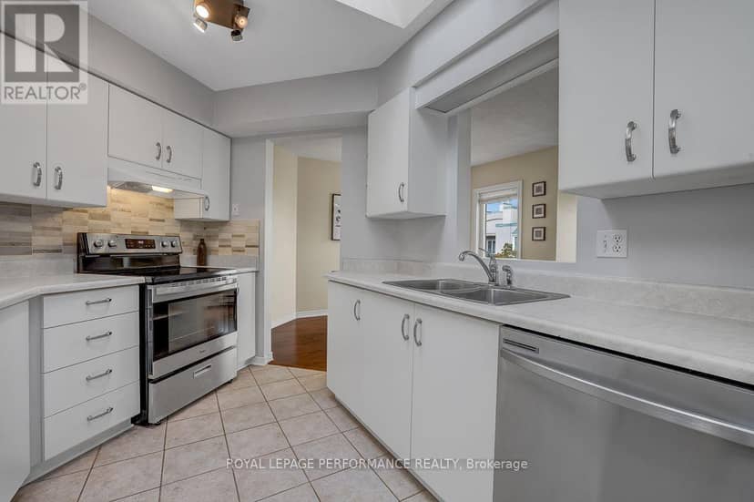401D - 1 Columbus Avenue — photo 5 of 39