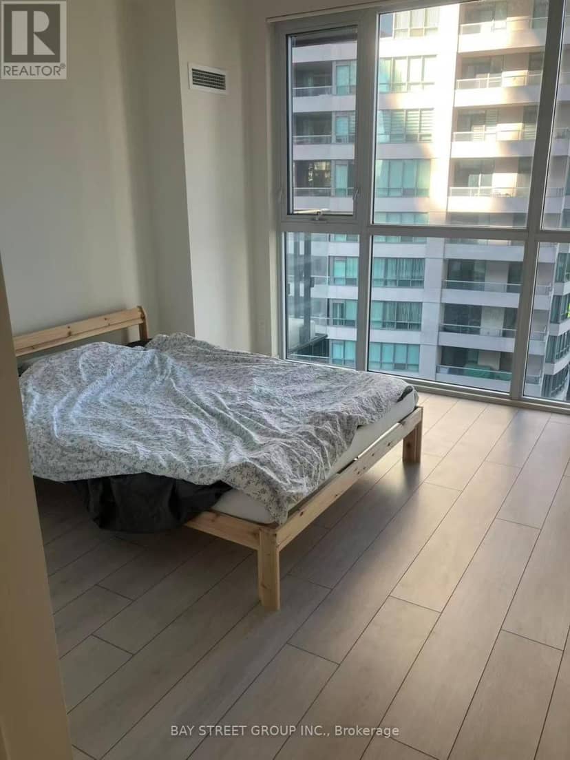 919 - 4955 Yonge Street — photo 14 of 21