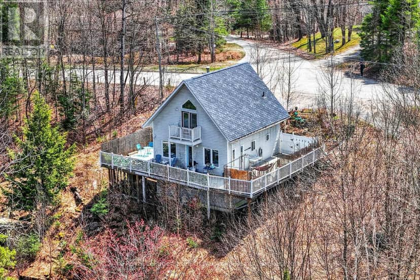 1616 Skyline Drive — photo 1 of 40