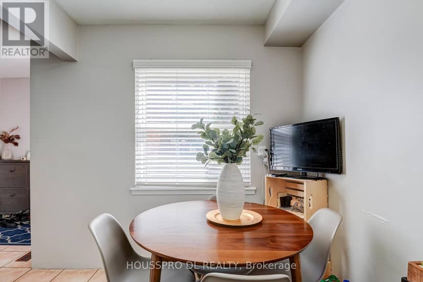 145 - 10 Bowman Way — photo 9 of 40