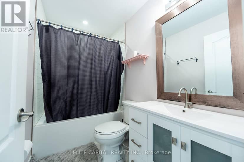405 King Street E — photo 13 of 17