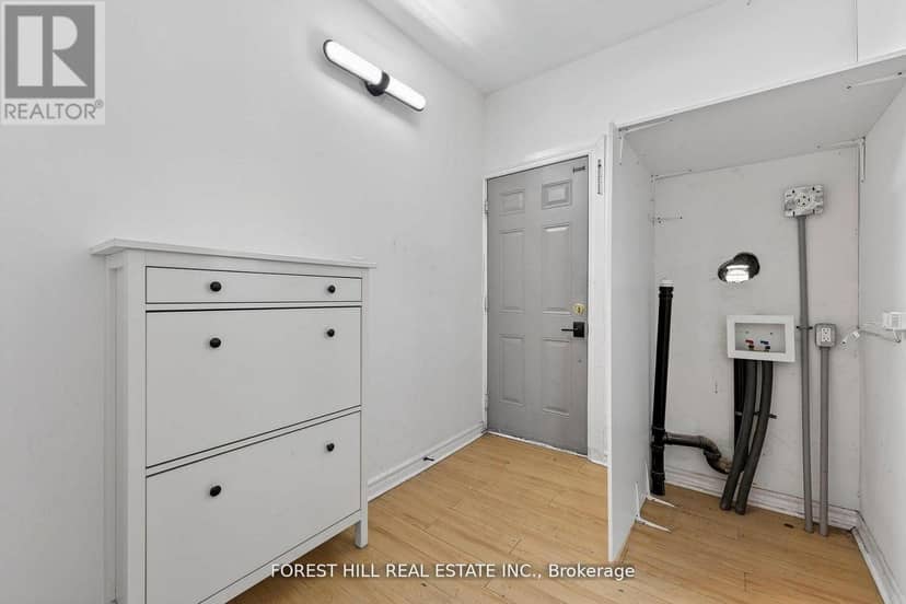 89 Toronto Street — photo 14 of 30