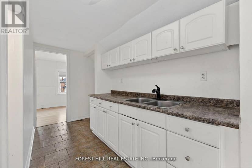 89 Toronto Street — photo 17 of 30