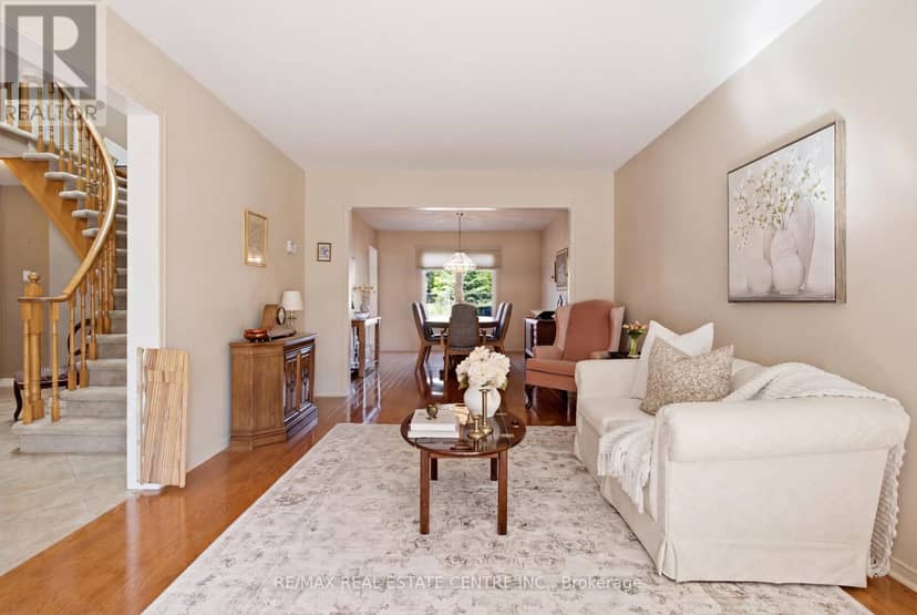 23 Deer Valley Drive — photo 7 of 40